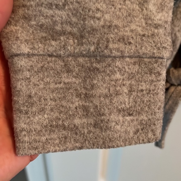 SIX/FIFTY top - Picture 4 of 5